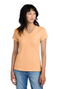 DM1170L District ® Women’s Perfect Weight ® V-Neck Tee