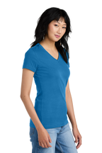 DM1170L District ® Women’s Perfect Weight ® V-Neck Tee