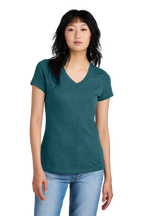 DM1170L District ® Women’s Perfect Weight ® V-Neck Tee