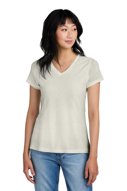 DM1170L District ® Women’s Perfect Weight ® V-Neck Tee