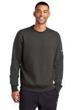 NKFD9863 Nike Club Fleece Sleeve Swoosh Crew