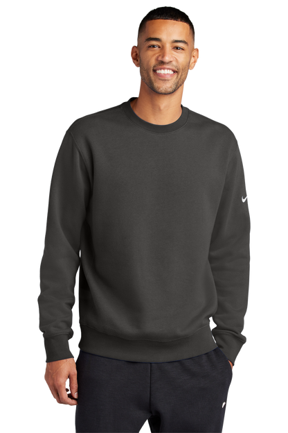 NKFD9863 Nike Club Fleece Sleeve Swoosh Crew