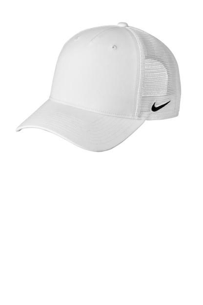 NKFN9893 Nike Snapback Mesh Trucker Cap